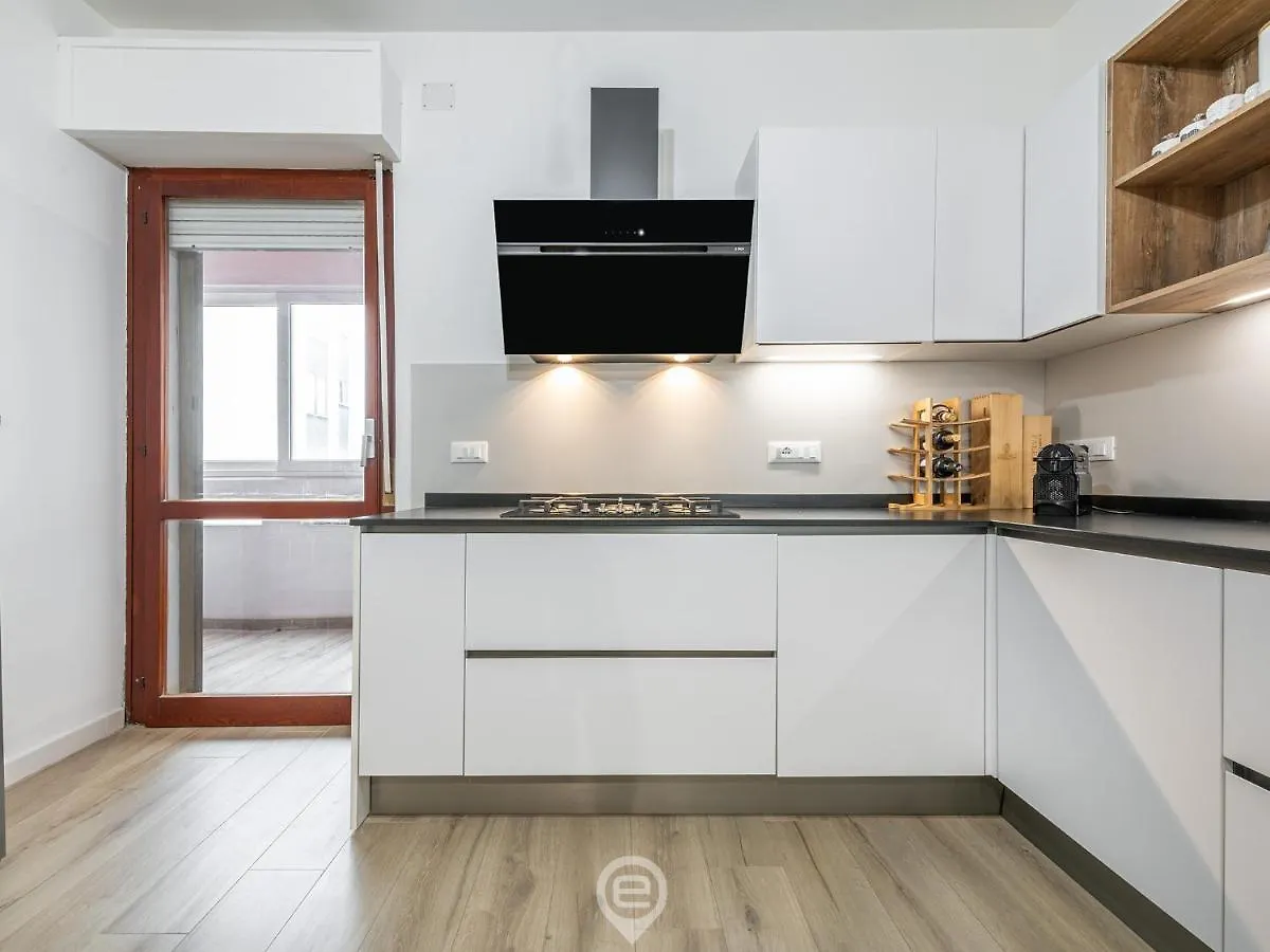 Giulia'S House Apartment Oristano Italy