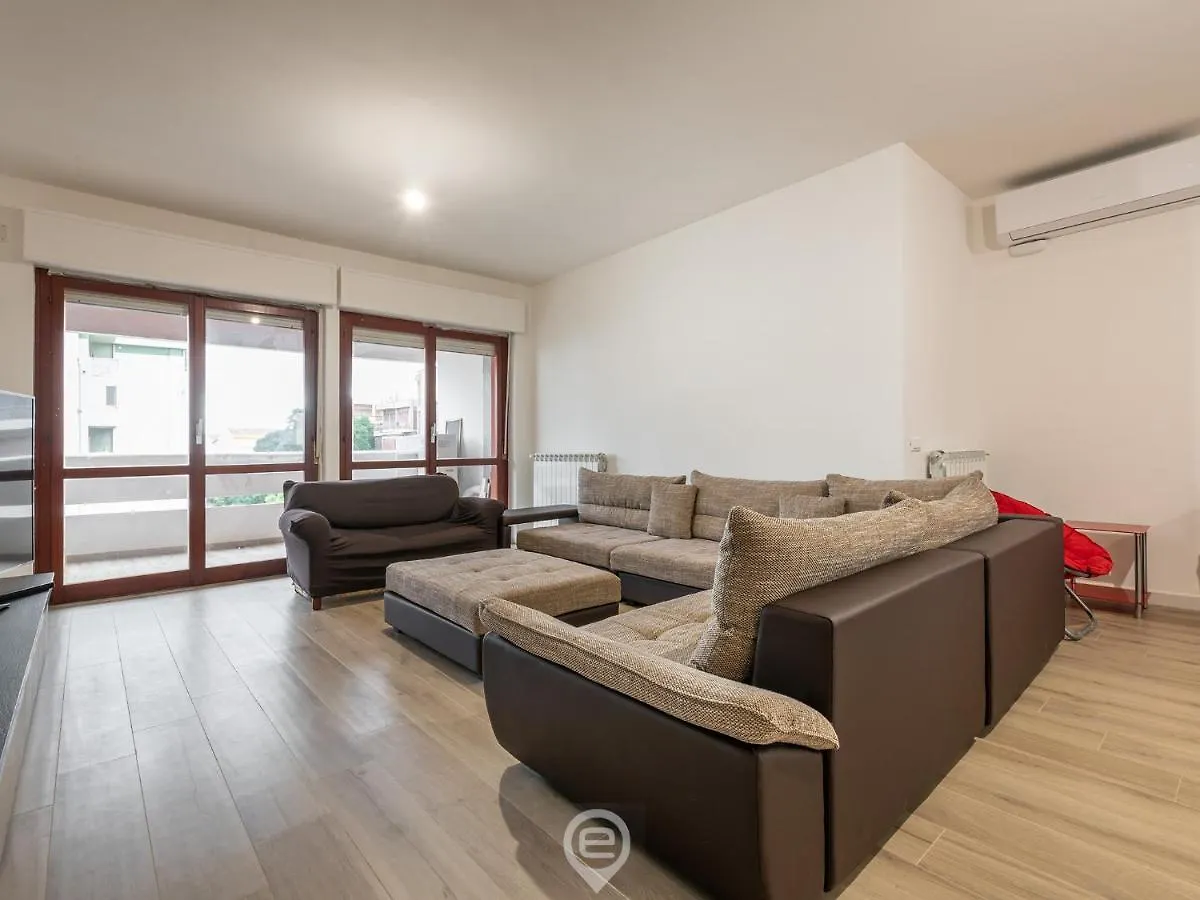 Giulia'S House Apartment Oristano